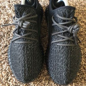 Yeezy Pirate Blacks